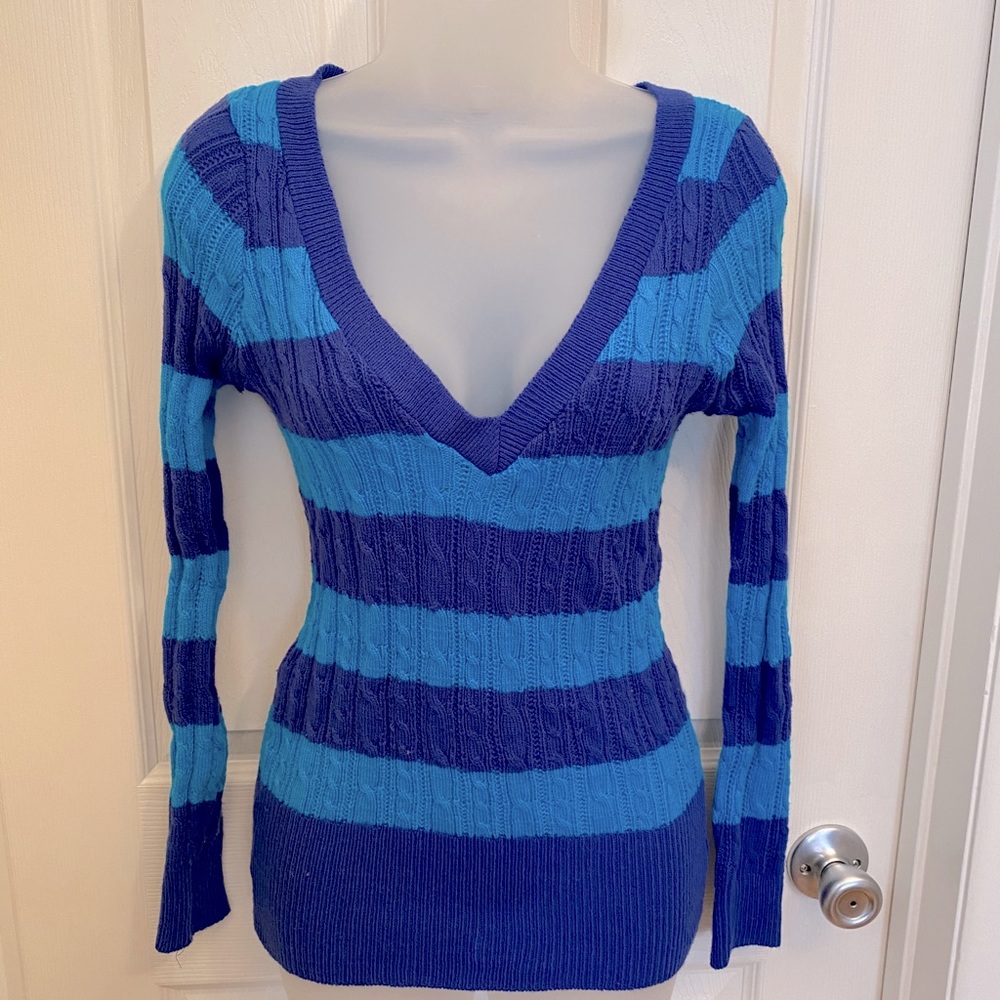 Deep V Neck Cable Knit Sweater Teal & Blue